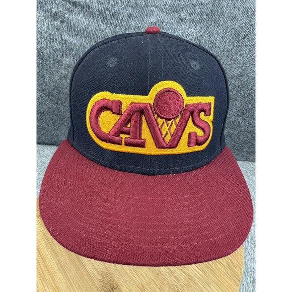 Cleveland Cavaliers Hat Cap Adult Fitted 7 1/8 Hardwood Classics New Era Blue - Picture 3 of 11